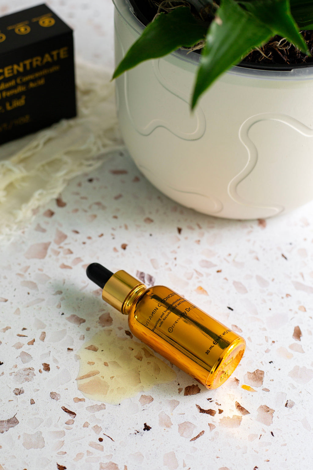 Brightening Vitamin C Glow Serum – Vegan & Fragrance-Free